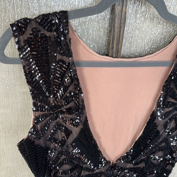 Dress the Population black sequins mini dress size small. New without tags. - Picture 8 of 9